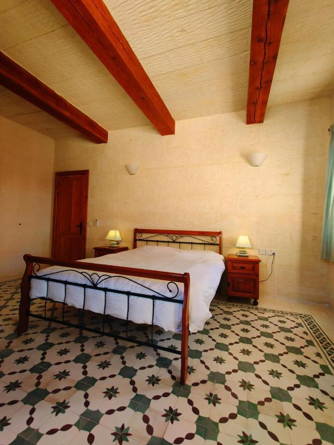 Rosehill Bed And Breakfast Xagħra Kültér fotó